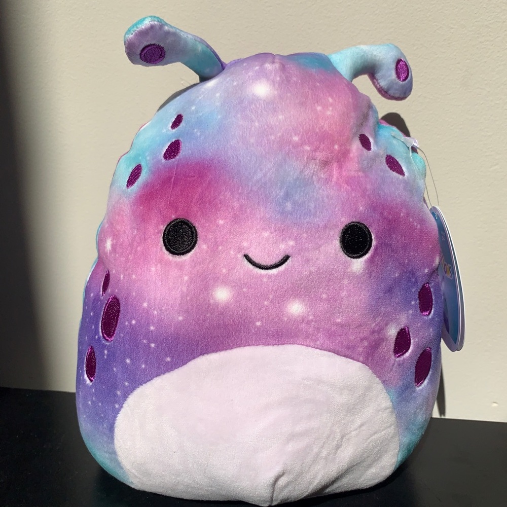 Daxxton the alien 8” stuffed plush Squishmallow